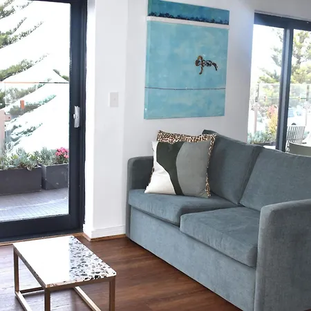 Bondi 38 Serviced Apartments-3